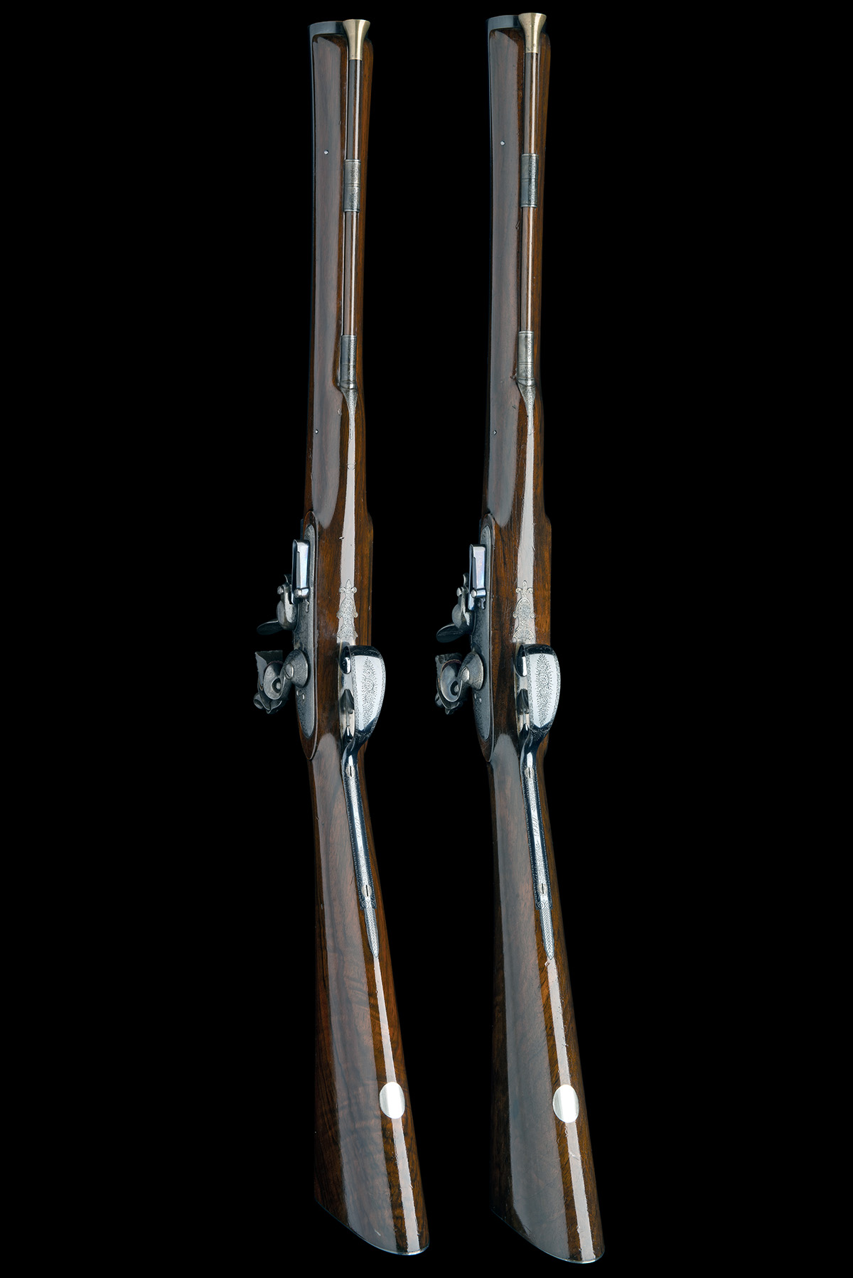 MADE FOR CHARLES GORDON. JOHN DICKSON & SON A UNIQUE PAIR OF 8-BORE FLINTLOCK BLUNDERBUSSES, - Image 3 of 12