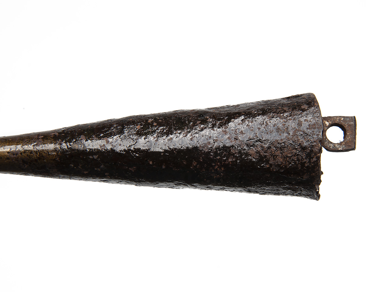 A SCARCE IRON HEAD FROM A WHALING HARPOON, early to mid 19th century, 34 1/2in. overall and 6 1/4in. - Image 3 of 3