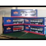 Boxed Bachmann Second Class Coach, together with f