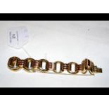 A lady's unusual Dutch gold bracelet - 14K?? - 34