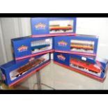 Boxed Bachmann Post Office Coach, together with fo
