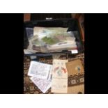 Box with mixed ephemera and collectables, includin