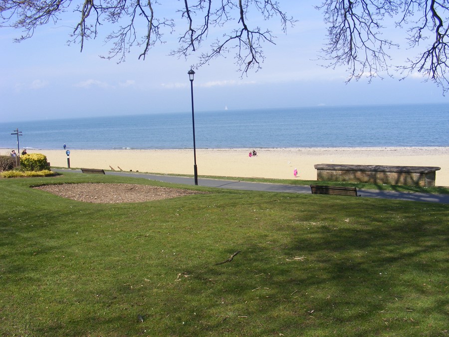 Beach Hut No. 52 at Appley (Heads of Terms Lease a - Image 2 of 5