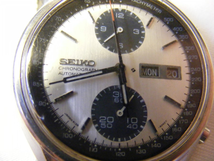 A gent's Seiko chronograph automatic wristwatch wi - Image 11 of 22