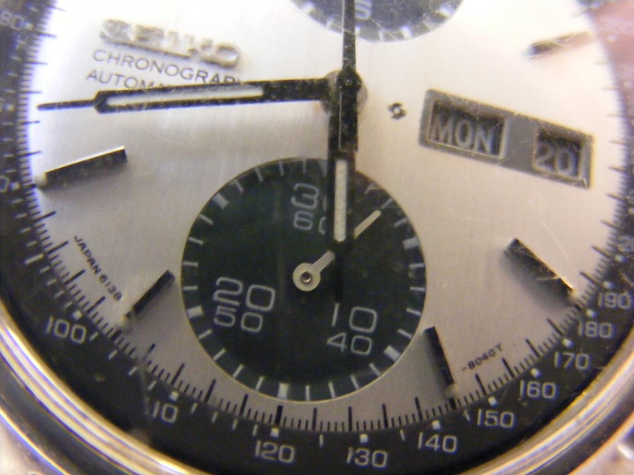 A gent's Seiko chronograph automatic wristwatch wi - Image 9 of 22