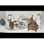 Assorted miniature figures and animals, trinket ja