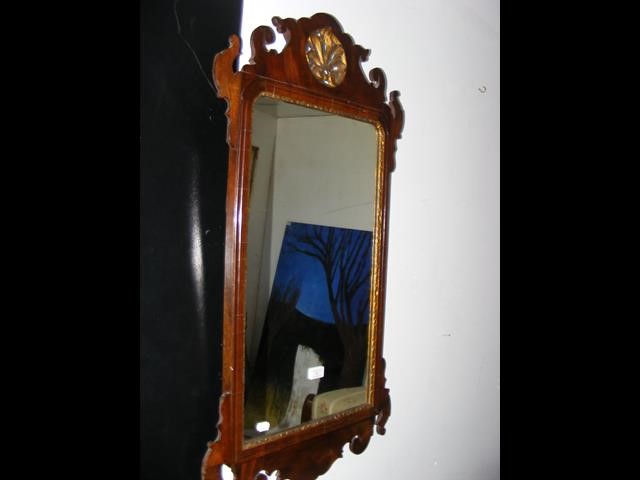 A Georgian style wall mirror - L86cm