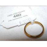 A 22ct gold wedding band - 4.2 grams