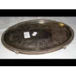 A 28.5cm long silver oval serving tray with London