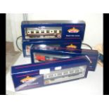 Four boxed Bachmann carriages