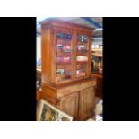 Victorian mahogany bookcase with glazed upper sect