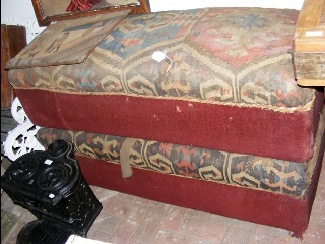 Two Victorian ottomans with embroidery to top - le