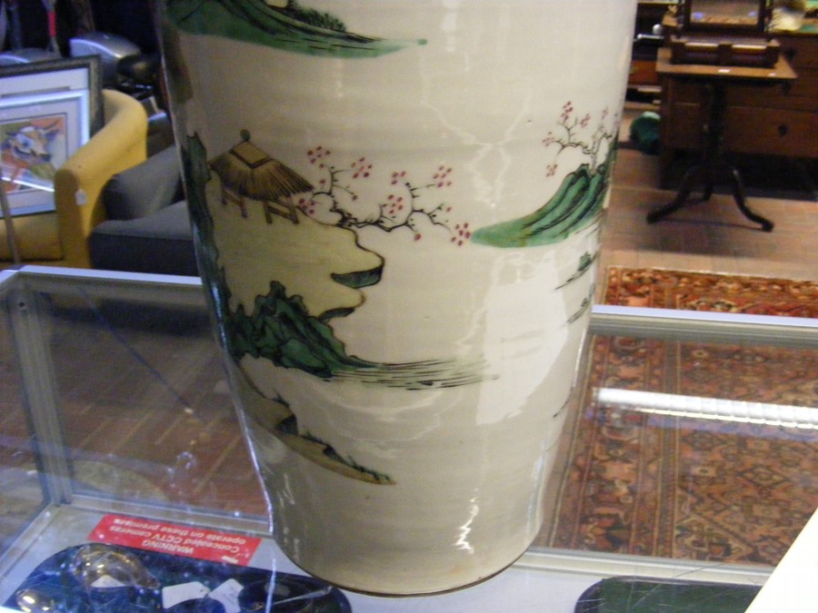 Oriental floor vase with garden and mountain decor - Image 14 of 24