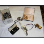 Various costume jewellery, including watches, broo