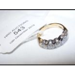 A five stone diamond ring - approx. 1.53 carat tot