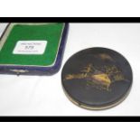 Oriental circular lady's compact with inlaid metal