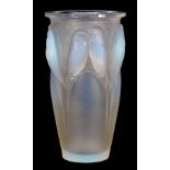 RENÉ LALIQUE. A FRENCH EARLY 20th CENTURY GLASS 'CEYLAN' VASE having opalescent glass with relief