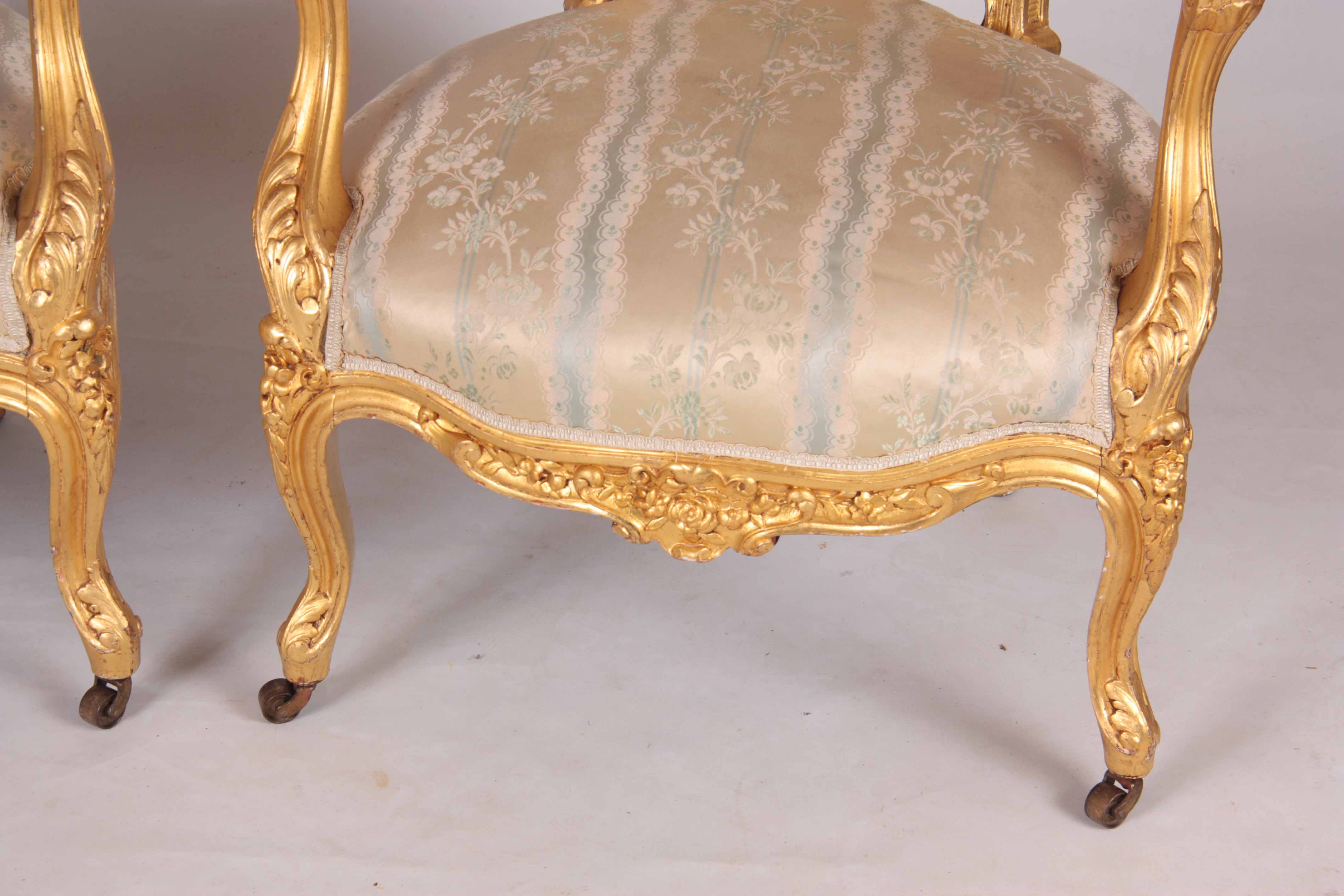 A PAIR OF 19TH CENTURY FRENCH LOUIS XVI GILT GESSO CARVED ARMCHAIRS with flower head carved - Image 5 of 5