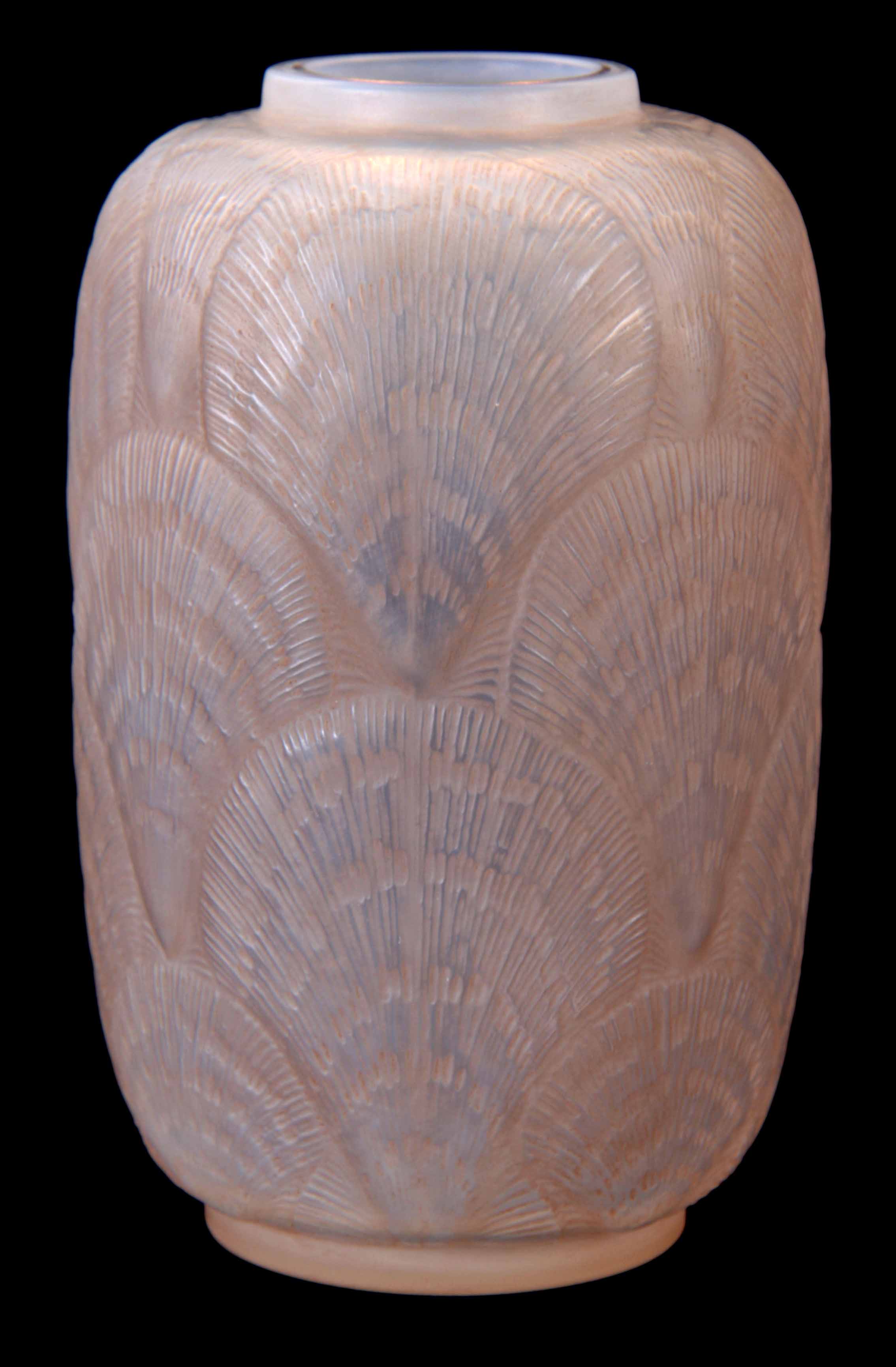 R. LALIQUE AN OPALESCENT COQUILLES VASE highlighted with blue staining - engraved signature R.