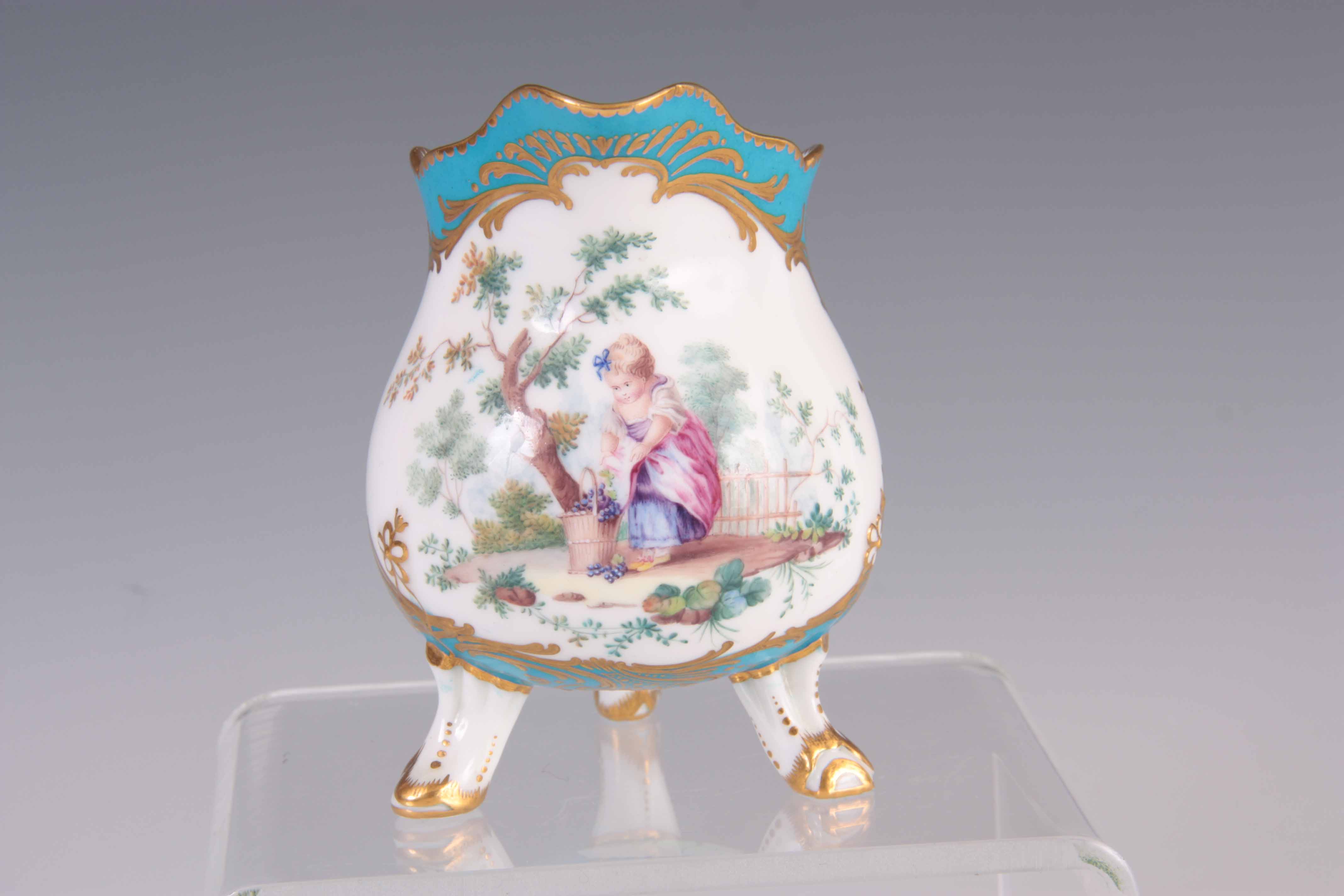 A FINE 19TH CENTURY SEVRES PORCELAIN CREAM JUG of shaped form standing on three branch work feet, - Image 2 of 7