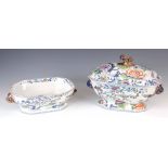 A GOOD EARLY/MID 19TH CENTURY DAVENPORT STONE CHINA RECTANGULAR SOUP TUREEN AND COVER with richly