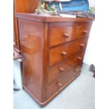 Victorian Chest of 2 over 3 drawers with turned handles, Bras Escutcheons