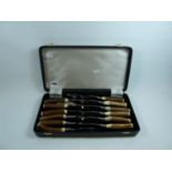 Cased set of Abbey Horn of Kendal Cumbria Knives and forks for a 6 Piece setting
