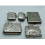 4 Silver Vesta inc. Chester 1900, Birmingham 1905, Birmingham 1910, 99g total weight and a Silver