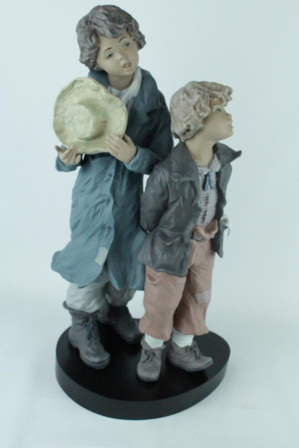 Signed Lladro Goyesca 'Hes my Brother', Limited Edition 261 of 350, Sculptor: Enrique Sanisidro.