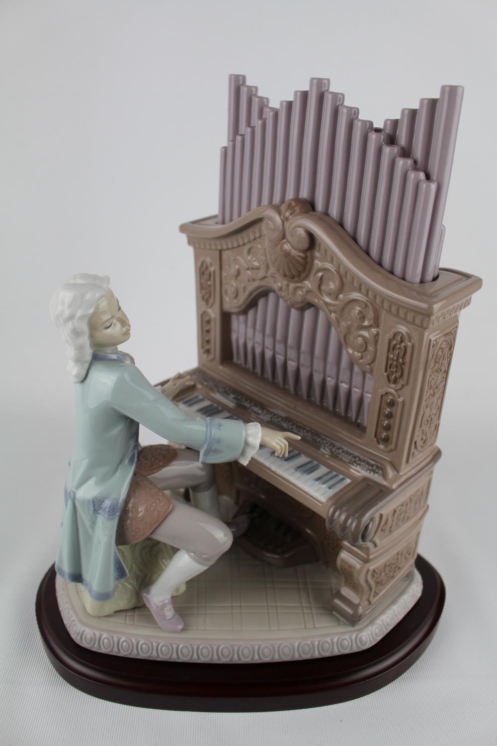 Signed Lladro 'Young Bach', Limited Edition 1884 of 2500, Sculptor: Juan Coderch, Artist: Alfredo