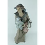 Signed Lladro Goyesca 'Motherly Love', Limited Edition 230 of 250, Sculptor: Enrique Sanisidro.