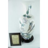 Lladro 'Swallow Vase', Limited Edition 140 of 300, Sculptor: Alfredo Ruiz, Artist: V. Navarro. Model