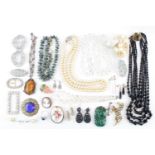 Good collection of assorted Costume jewellery inc. Necklaces, Brooches etc