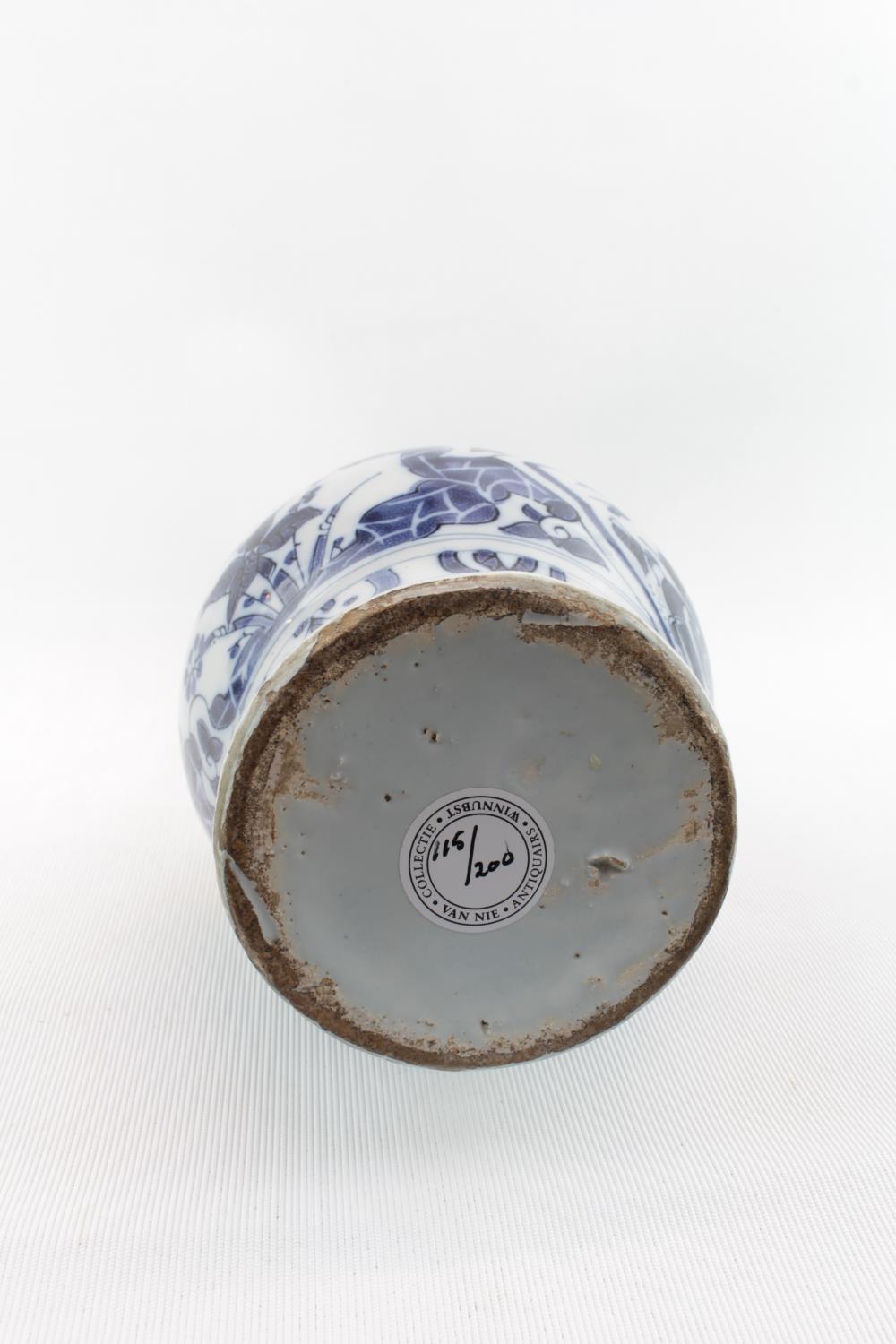 19thC Dutch Delft knobbelvase of Baluster form in Chinese decoration 25cm in Height. Condition - - Image 3 of 4