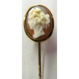A Victorian stick pin with cameo of a classical lady (i.c.)