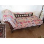 A chaise longue