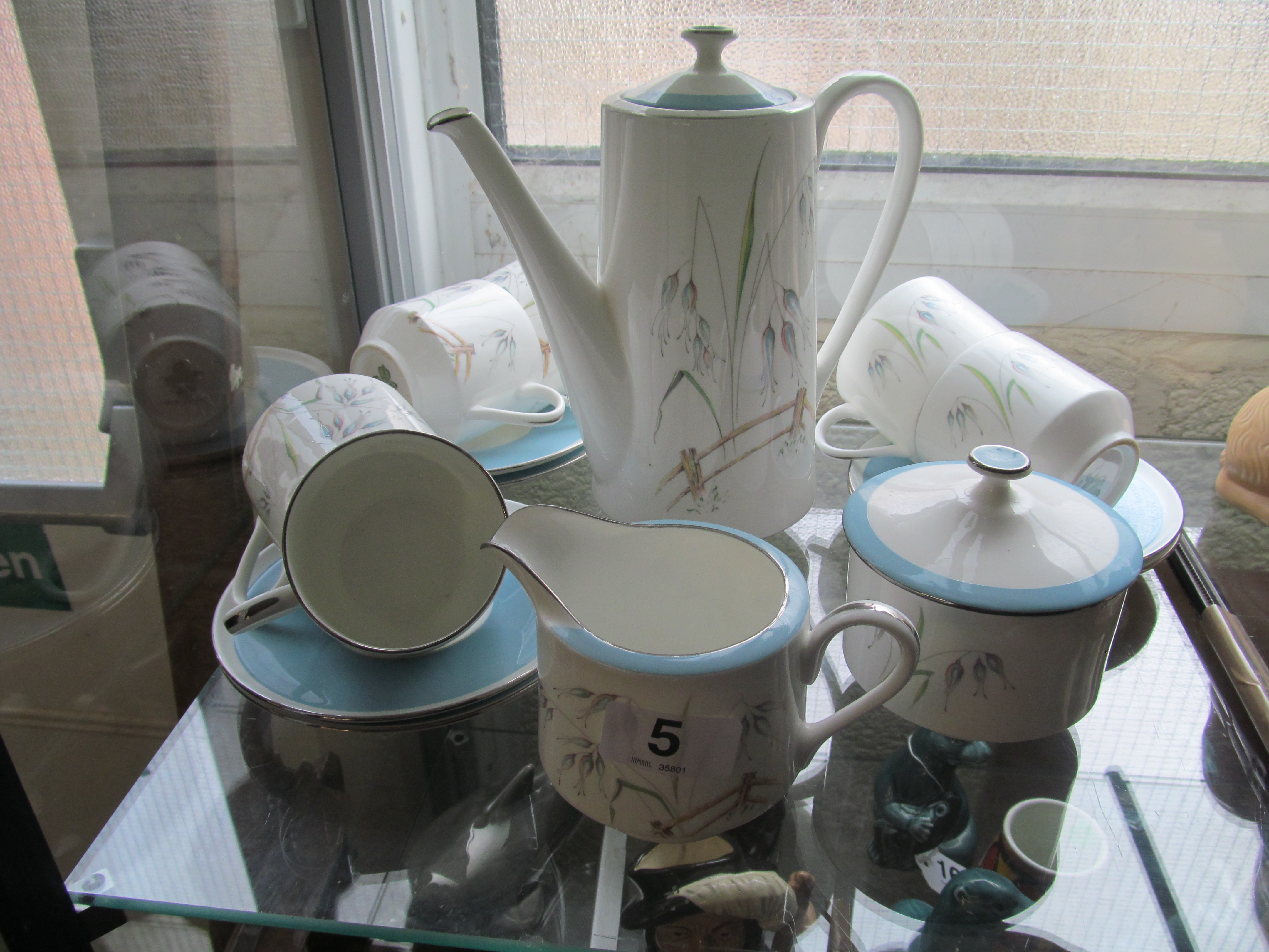 An Aynsley Flying Wild coffee set - Image 2 of 2