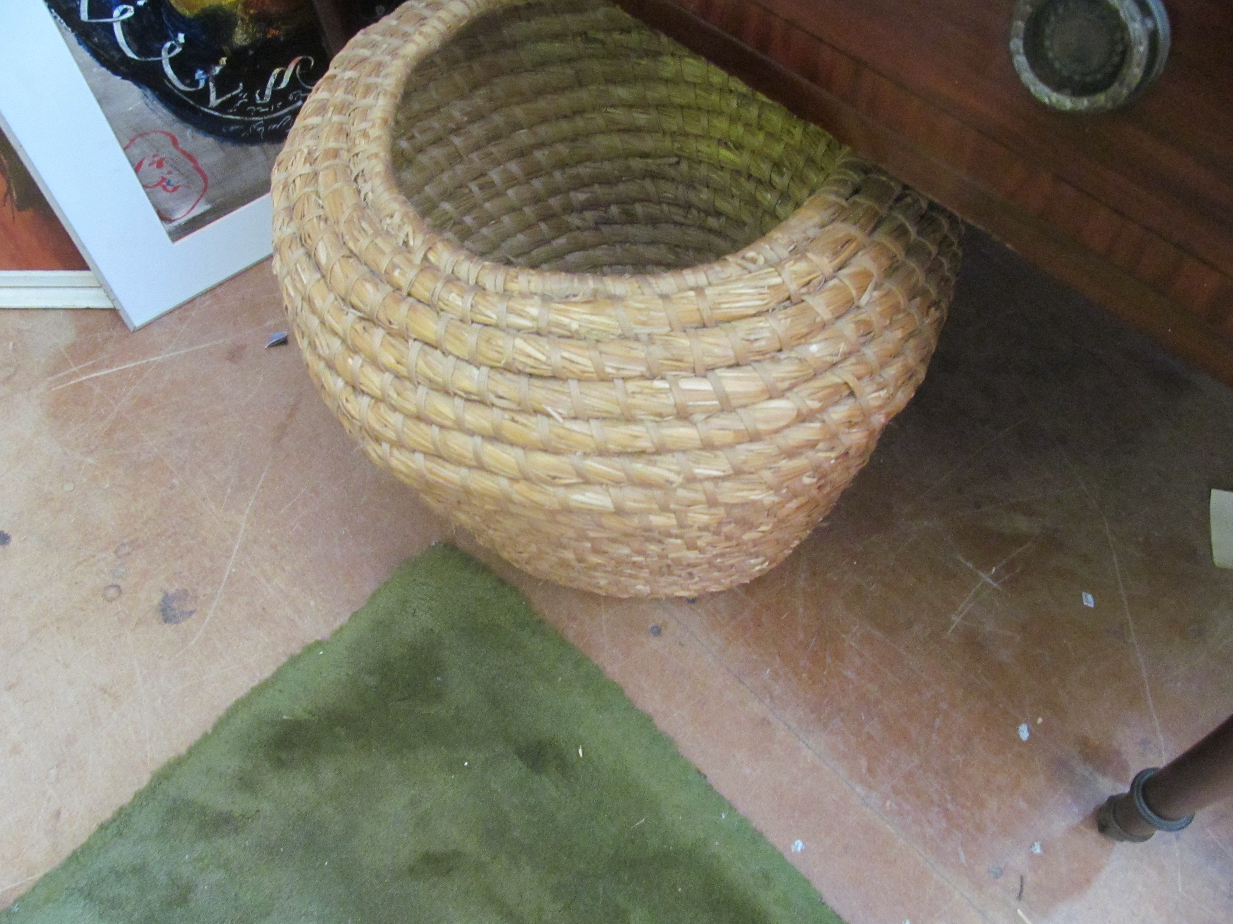 Two Aladdins wicker baskets and other wicker items - Image 3 of 4