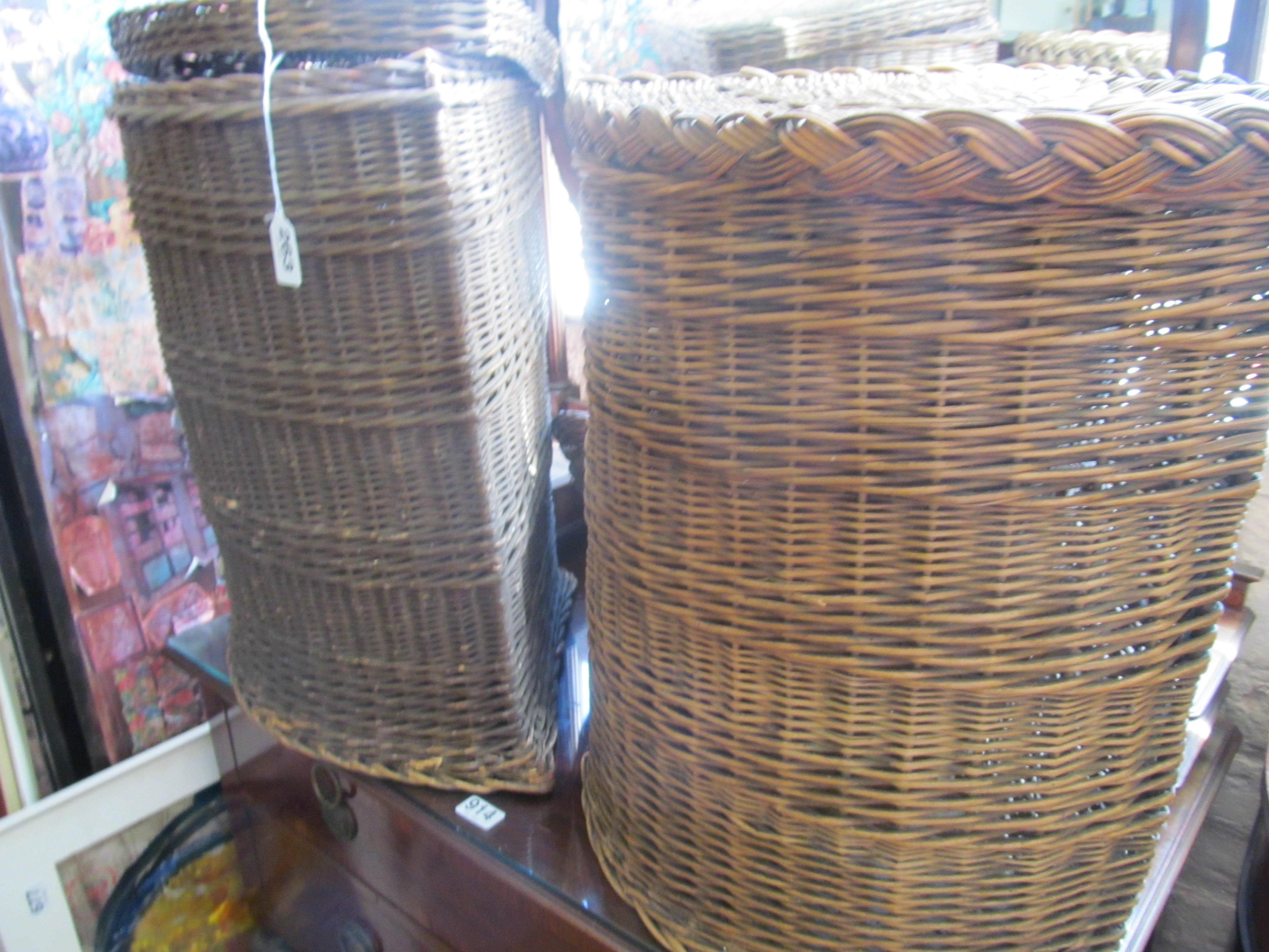 Two Aladdins wicker baskets and other wicker items - Image 2 of 4