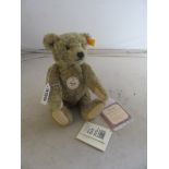 A Steiff Classic 1920 bear