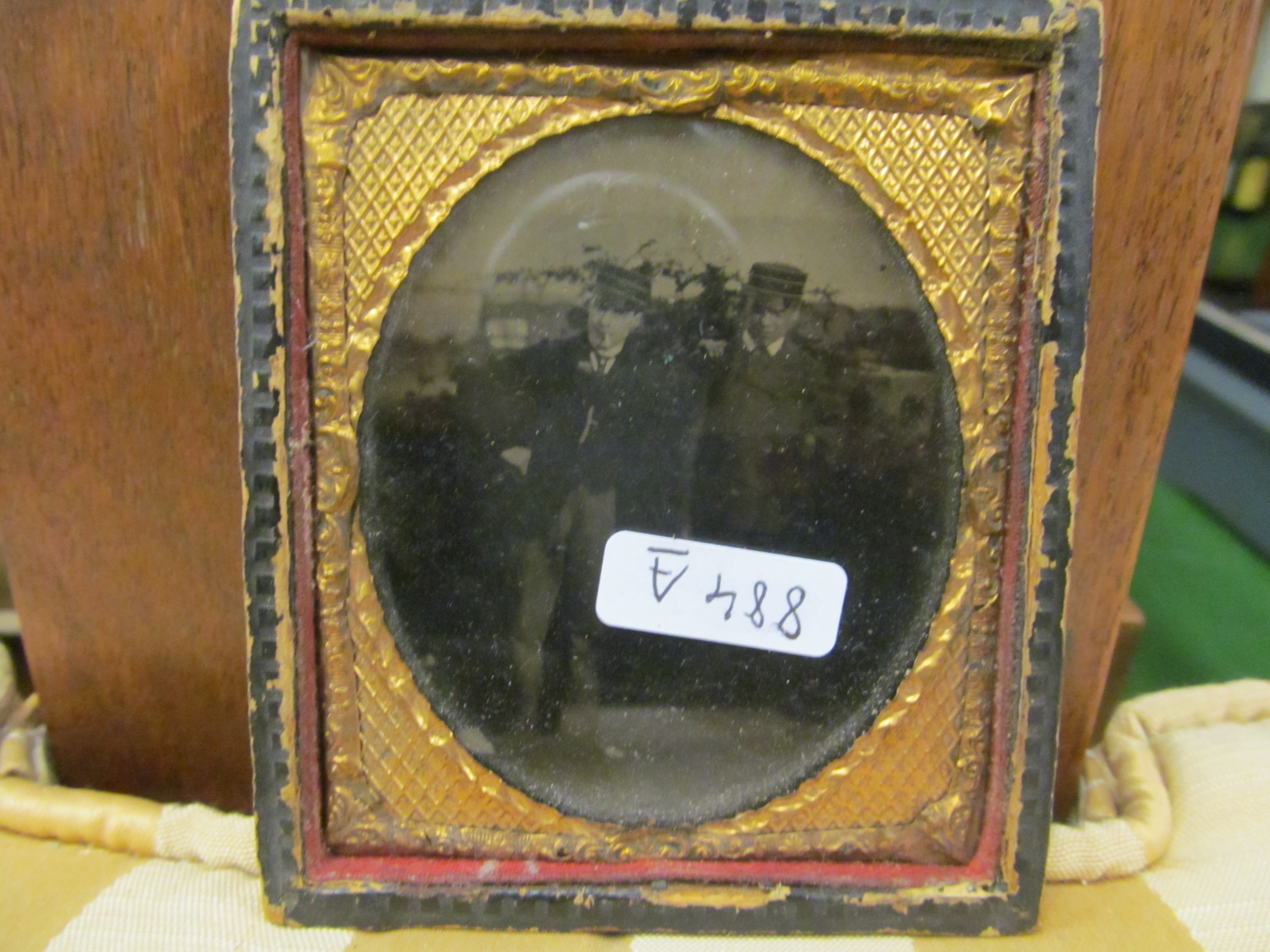 Some daguerrotypres and ambrotypes - Image 8 of 9