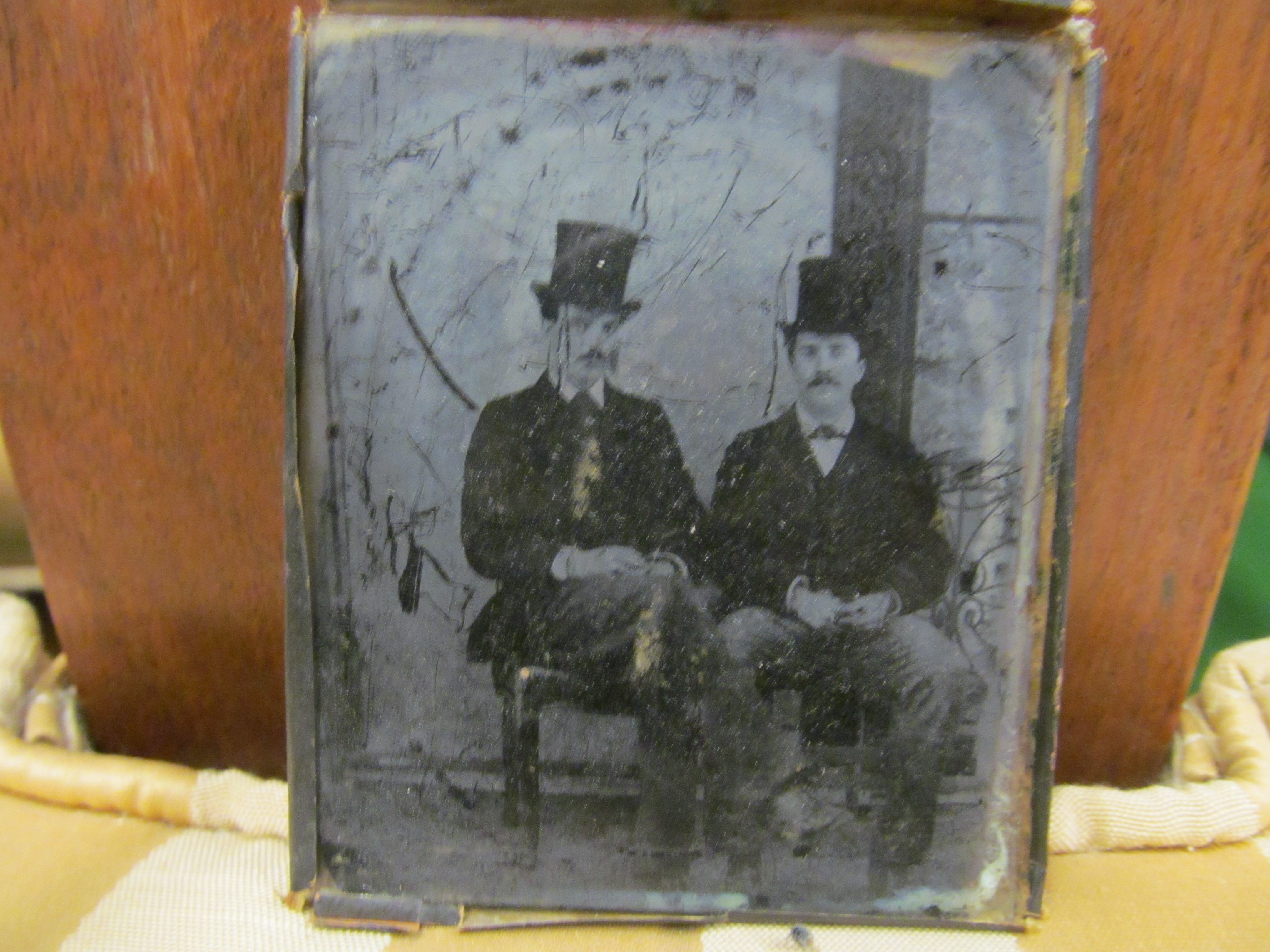 Some daguerrotypres and ambrotypes - Image 2 of 9