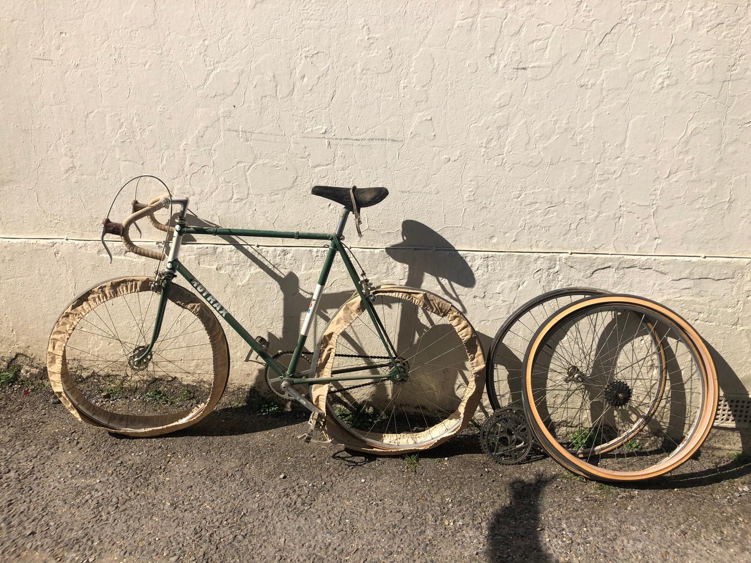 An Early Rotrax Road Bicycle Together With Two Spare Wheels And Various Cogs - Image 2 of 2