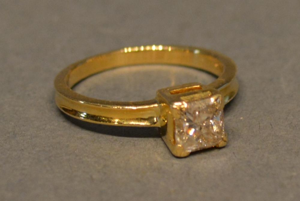 An 18ct. Gold Solitaire Diamond Ring, Approximately 1.15ct