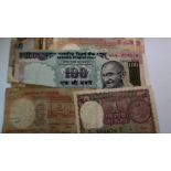 India - Small batch of 18 notes mixed condition-values to 100 Rupees (18)