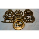 Vintage Brass Horse Shoes - in good condition (7)