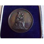 Medallion-bronze medallion WW 45mm Diligentia Vingit Omna, award 1938, beautiful mint condition in