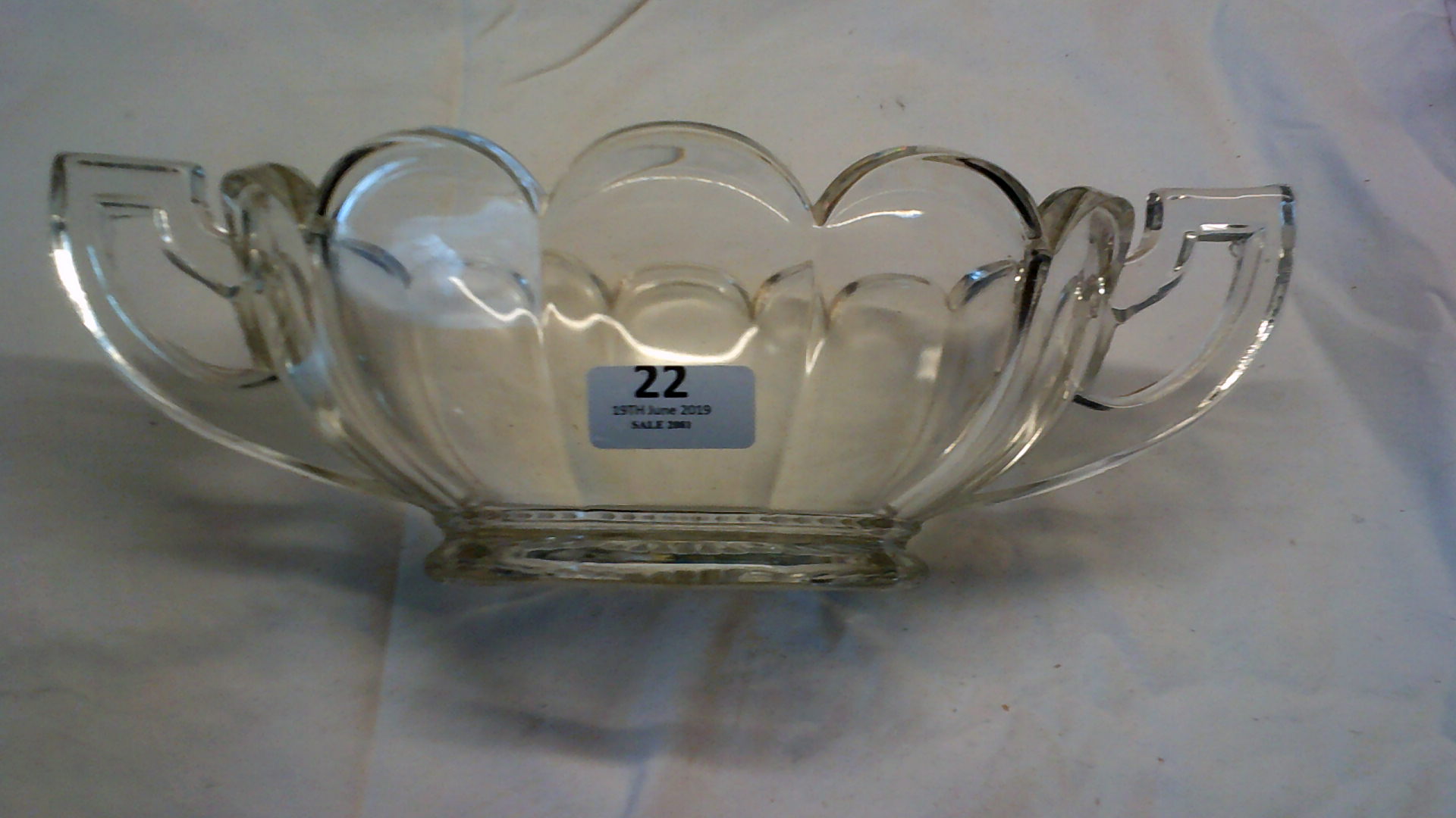 Vintage Art Deco Glass Serving Dish with foot Pedestal and handles-Excellent condition