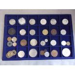 Mixed batch with USA half dollars (61) Haiti, China, Netherlands etc (33) useful range (tray not