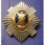 The Royal Scots WWII Officers Cap badge, unusual variant. (Bi-metal, lugs) EB7